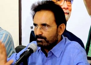 Cong parades MlAs, alleges BJP bid to poach them