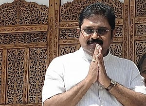 Dhinakaran removes Udhayakumar as secretary of party forum