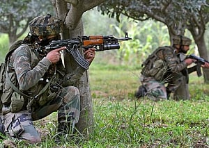 8 security men killed in attack on police complex in Pulwama