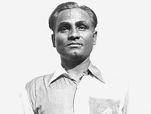 Modi pays tributes to Dhyan Chand