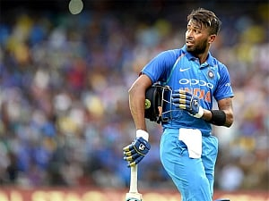 Pandya's all-round effort floors Australia in first ODI