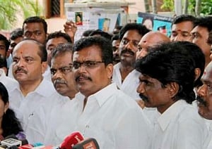 18 AIADMK rebel MlAs disqualified by speaker