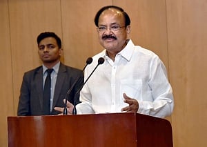 Parl, politicians, press should do more for farmers: Naidu