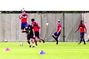 Upbeat England face Japan