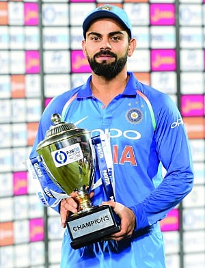 Kohli, Mithali top ODI rankings; Virat surpasses SRT's record
