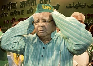 lalu seeks to make little of son Tej Pratap's remark