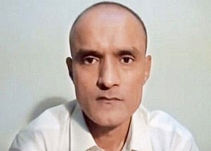 Pakistan to give visa to Jadhav's mother, wife: Sushma Swaraj