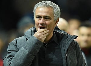 Man City players knocked over by wind - Mourinho