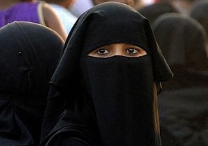 lok Sabha passes Bill that criminalises triple talaq