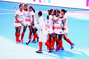 Hockey eves do India proud