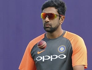 Ashwin defends Indian batsmen after dismal outing
