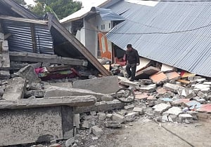 Magnitude 7 earthquake rocks Indonesia's lombok island: USGS