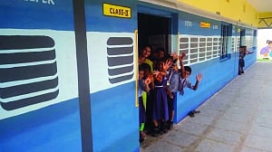 T school turns into 'train' for students to ride high