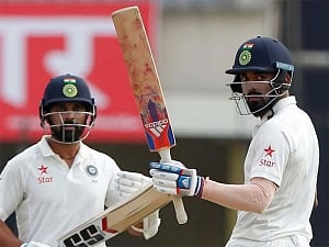 Vijay, Rahul fail again as India reduced to 11/2 at lunch on rain-hit 2nd day