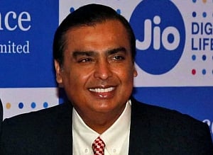RJIl to start selling JioPhone 2 online from Aug 16