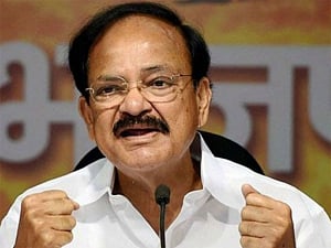 Vajpayee will be remembered for remarkable leadership: Naidu