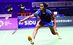 Sindhu to fight for Gold