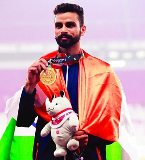 Arpinder, Swapna jump for Gold