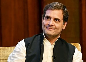Rahul Gandhi leaves Nepal en route to Kailash Mansarovar