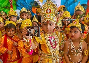 Janmashtami celebrated with religious fervour in Delhi
