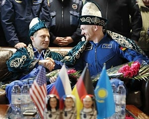 3 astronauts return after 197-day mission in space