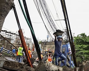 Another bridge collapses in West Bengal, one injured