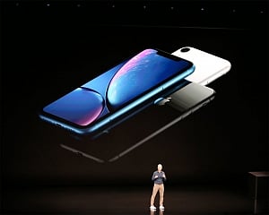 Apple to update iPhones in China to avoid ban