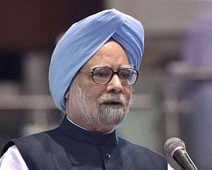 Armed forces must remain uncontaminated from sectarian appeal: Manmohan Singh