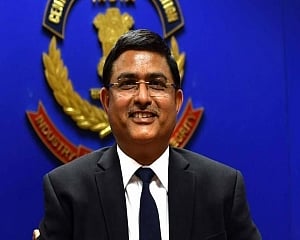 CBI files FIR against Spl Director Asthana
