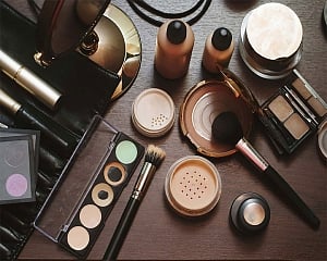 Chemicals in cosmetics, soaps may speed up puberty in girls: Study