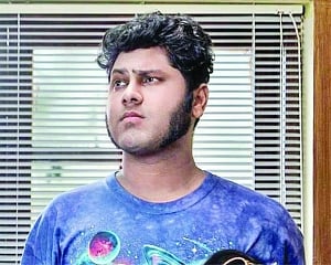 Comedian Utsav apologises, denies asking nudes from underaged