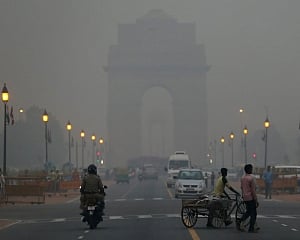Delhi's air quality deteriorates to 'very poor' category