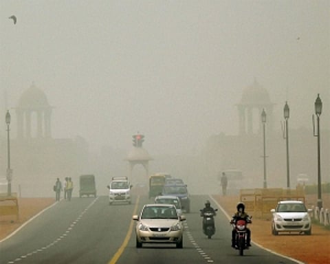 Delhi's air quality remains poor for second day: Officials