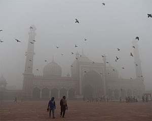 Delhi's air quality to remain 'severe' till Saturday: SAFAR