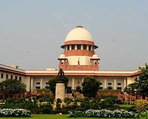 Delhi sealing: Unfortunate that police not taking action despite complaints, says SC