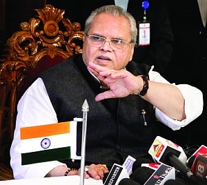 Dissolved House as Centre wanted Lone as CM: J&K Guv