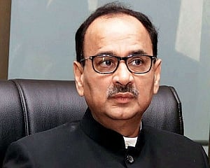Extraordinary and unprecedented situation in CBI necessitated intervention: Govt
