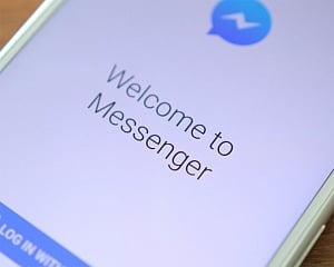 Facebook Messenger crashes globally