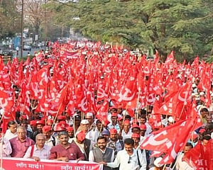 Farmers to hold mega march in Delhi on Nov 29, 30