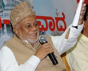 Former Union minister C K Jaffer Sharief passes away