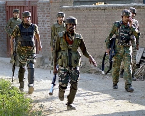 Four militants, soldier killed in Shopian encounter