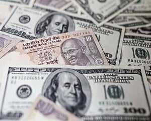 FPIs invest over USD 1 bn in Nov so far on easing oil prices, rupee recovery
