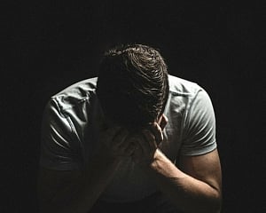 Hard work, no pay linked to mental health issues in comedians: Study