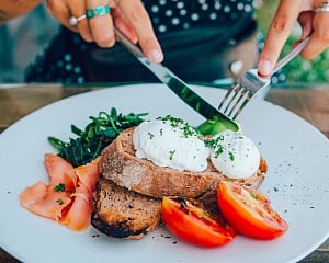 High carb diet may lead to weight loss: Study