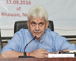 Imperative for government to deploy 5G at the earliest: Sinha
