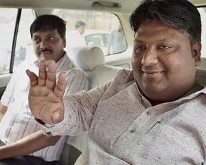 Imran Hussain awarded for banning Chinese 'manja': PETA