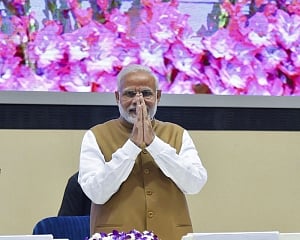 India completes n-triad; Modi cautions 'nuclear blackmailers'