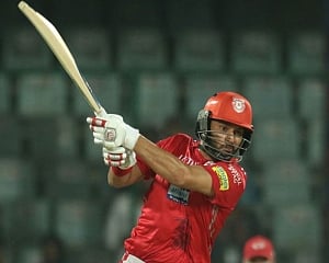 IPL: Yuvraj shown the door by Kings XI Punjab