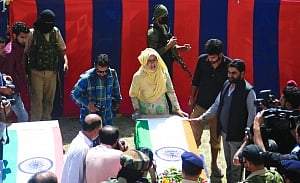 LeT, HM terrorists kill 3 SPOs for refusing to quit police job