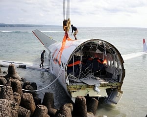 Lion Air to resume search for victims of Indonesia crash